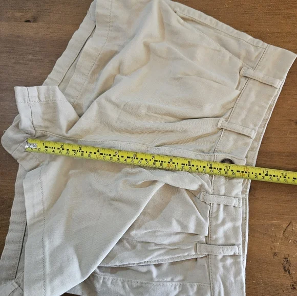 Free People Billie Chino Shorts Pleated Khaki Size 0 - Picture 7 of 9